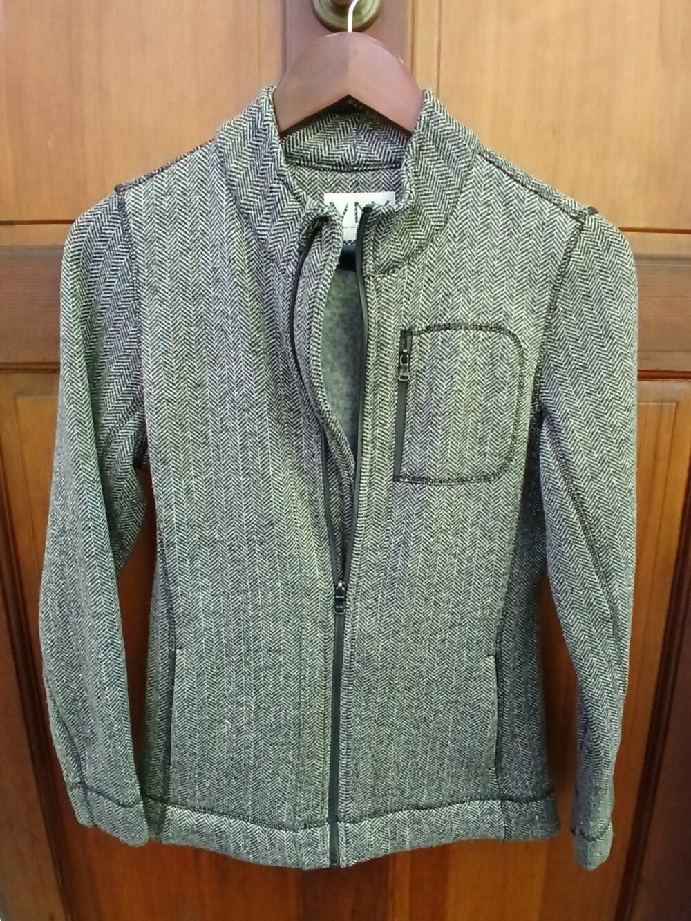 MARC NEW YORK Black & White Full Zip Herringbone Activewear jacket - Like New - Picture 6 of 11